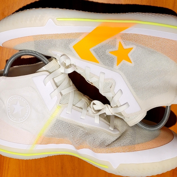 Converse All-Star Pro BB High Hyperbrights/White Sz 18 Men - Picture 2 of 6